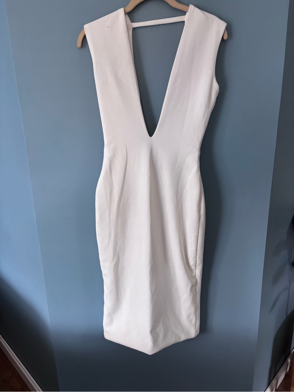 Solace London White Deep V-Neck Midi Dress